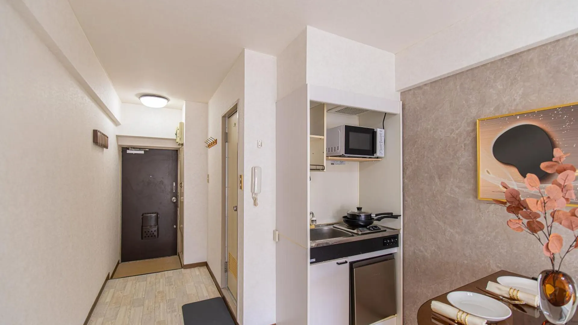 Aparthotel G57新宿最中心 東新宿站5分-Shinjuku Center 5 Mins To Station, Max 4 直达新宿 涉谷 表参道 池袋 上野 代代木 银座 原宿 Tokyo